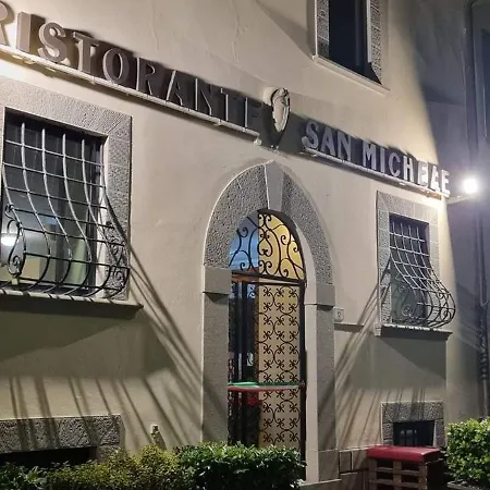 Πανσιόν La Grotta San Michele *
