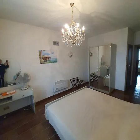 Πανσιόν La Grotta San Michele Montevettolini