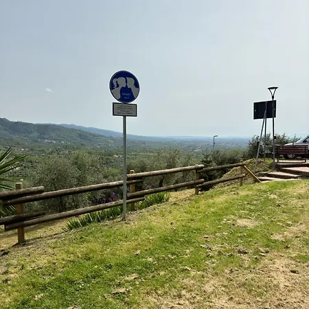 La Grotta San Michele Πανσιόν Montevettolini
